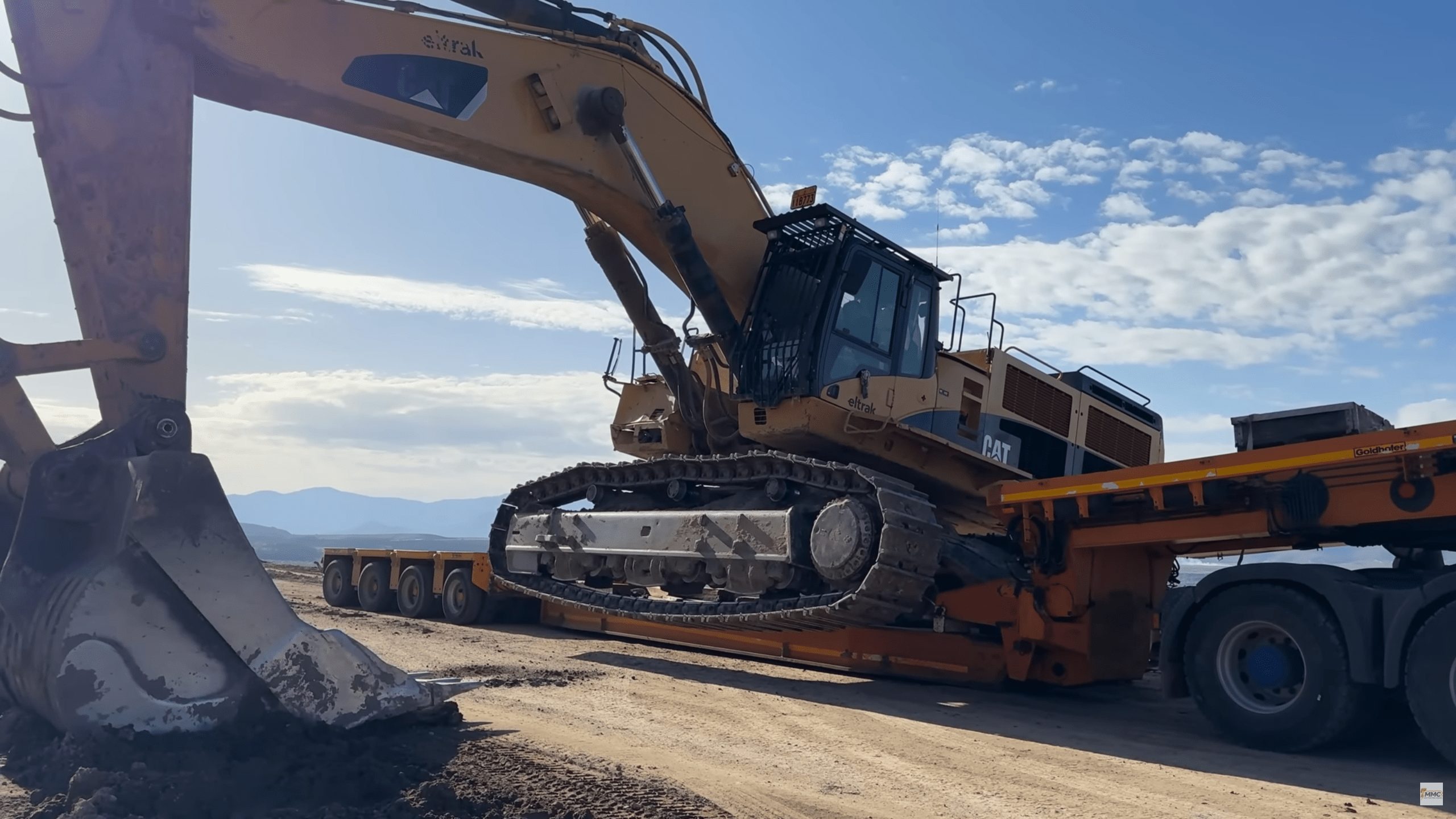 Loading The Caterpillar 385C excavator