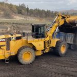 Caterpillar 992G Wheel Loader Loading truck with coal