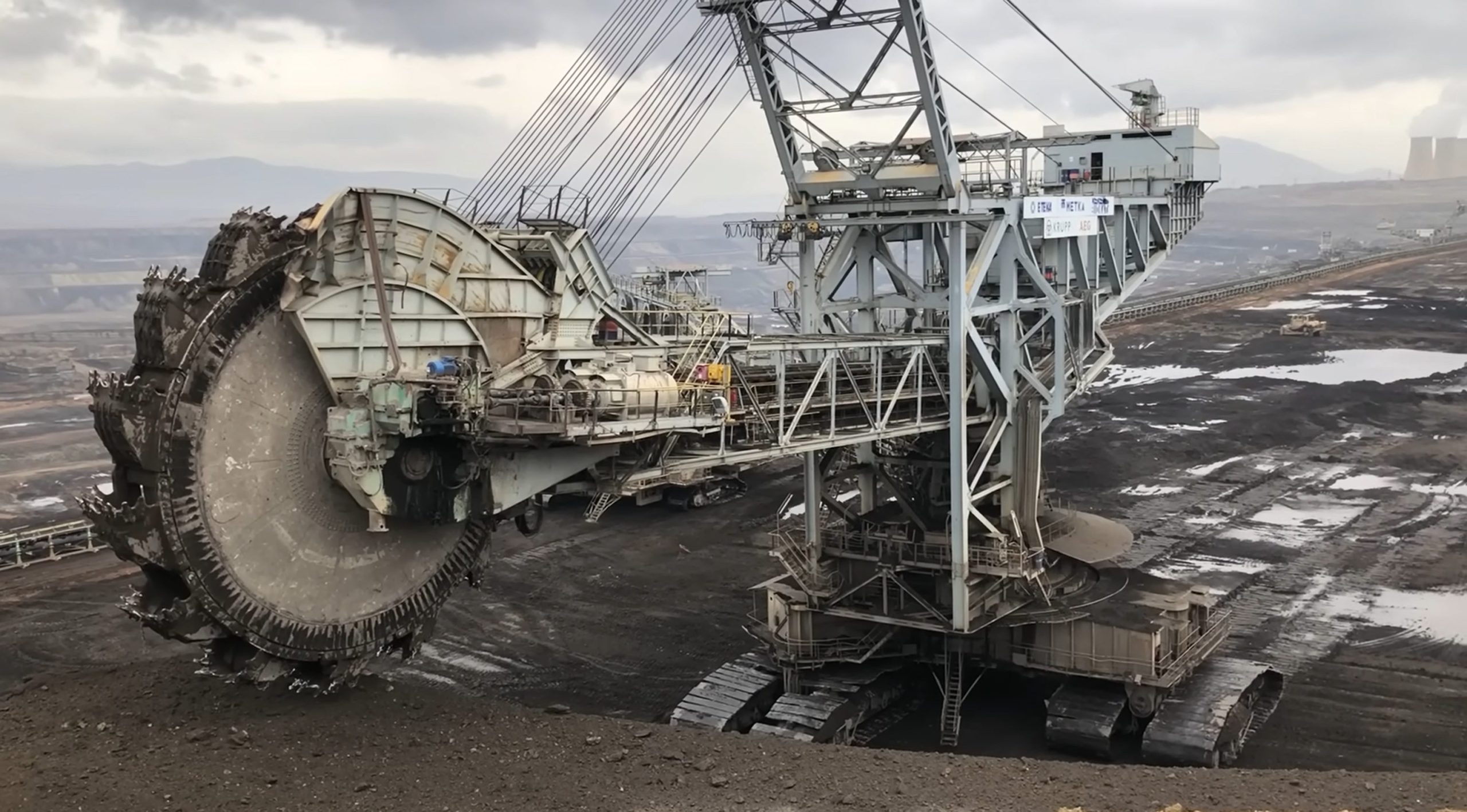 Bucket Wheel Excavator in Coal Mining site